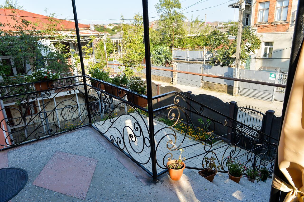 Guest House Mizandari Koutaïssi Extérieur photo